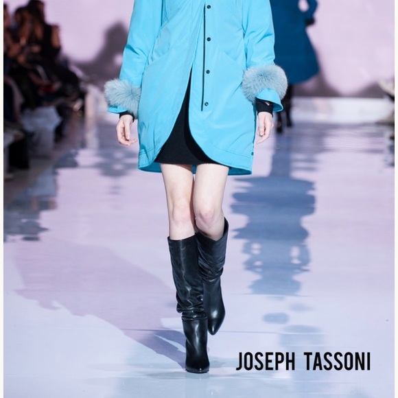 Joseph Tassoni 3/4 Tulip Down Coat - Picture 8 of 9